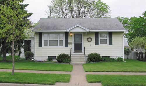 2214 S 19th St., La Crosse, WI 54601