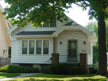 4205 N Woodburn St., Shorewood, WI 53211