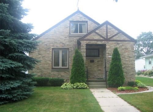 1727 Arizona Ave, Sheboygan, WI 53081