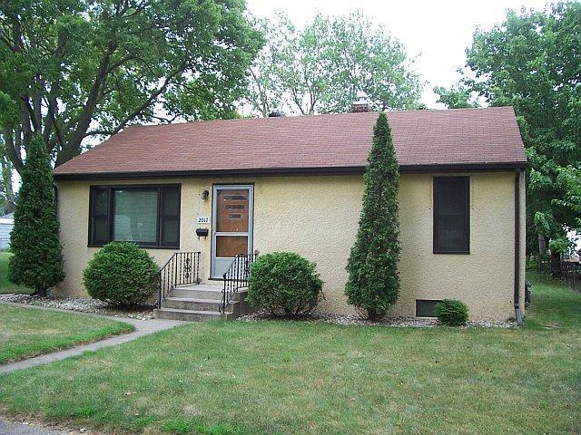 2017 S 21st St., La Crosse, WI 54601