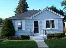 2708 Dwight St., Racine, WI 53403