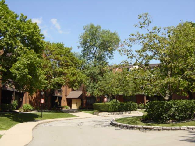 5200 S Tuckaway Blvd. #200A, Greenfield, WI 53221