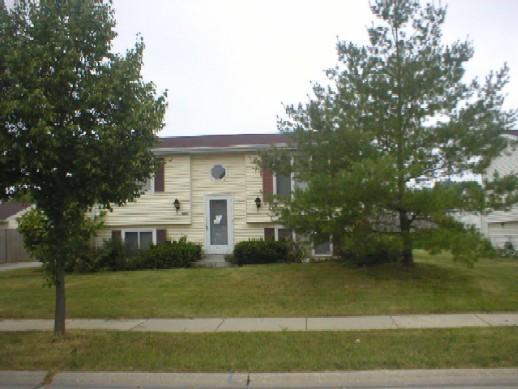 6447 N 104th, Milwaukee, WI 53224