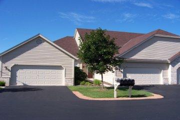 2895 N River Birch Dr. #B, Brookfield, WI 53045
