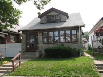 1242 S 28th St, Milwaukee, WI 53215