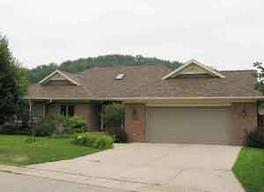 4715 Meadow Pond Ln., La Crosse, WI 54601