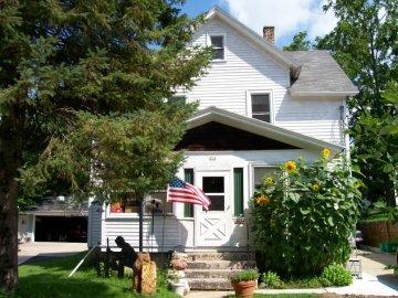 214 Root, Hartford, WI 53027