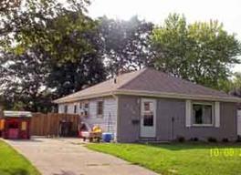 302 S 16th, West Bend, WI 53095