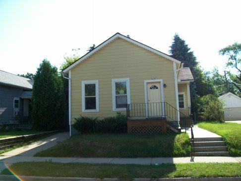 1441 Superior, Racine, WI 53402