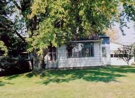 9428 Riverview Ln., Caledonia, WI 53108