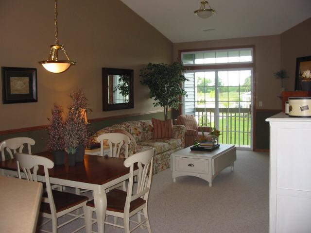 772 Bridlewood Dr. #5201, Hartford, WI 53027