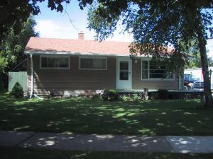 1706 Lilac, Manitowoc, WI 54220