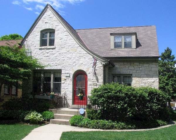 3251 S Logan Ave., Milwaukee, WI 53207