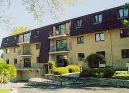 3239 S 58th St #110, Milwaukee, WI 53219