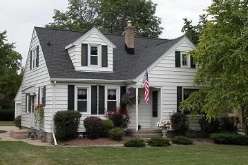 1649 S Parkview Ave., New Berlin, WI 53151