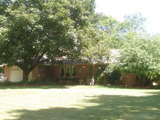 W164N5188 Lone Oak Ln., Menomonee Falls, WI 53051