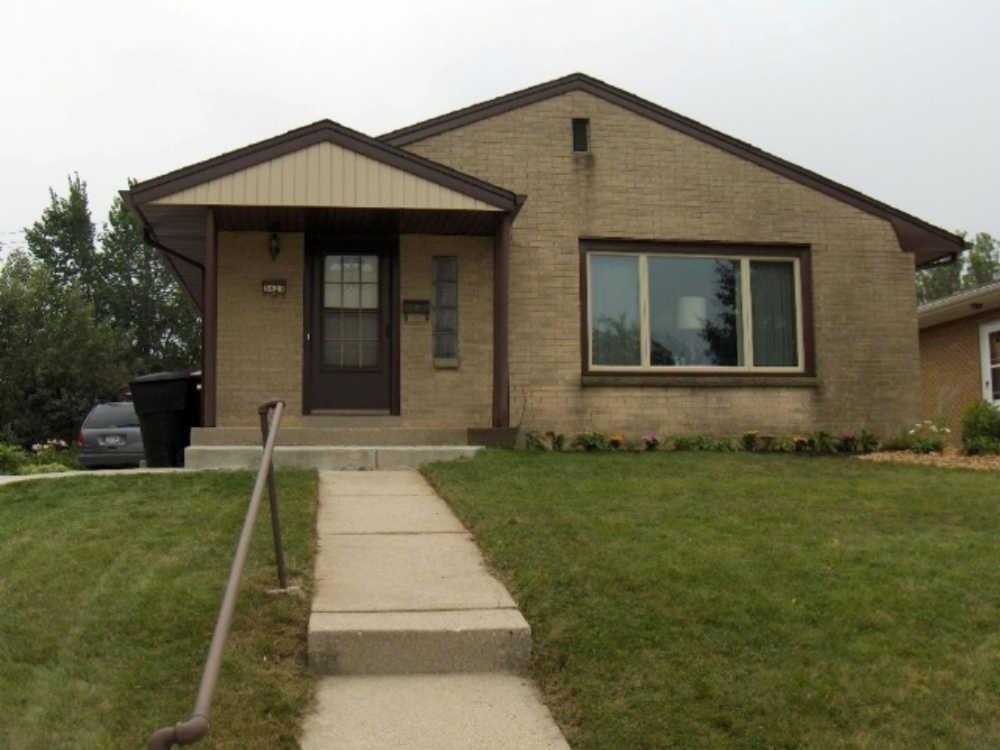 3427 E Lunham Ave., Cudahy, WI 53110