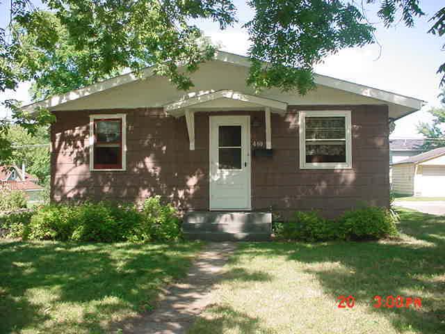 460 N 2nd Ave., Onalaska, WI 54650