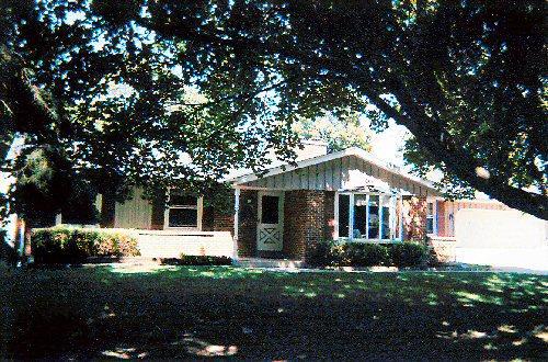 12720 Robinwood St., Brookfield, WI 53005