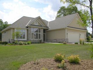 N64W13125 Crestwood Dr., Menomonee Falls, WI 53051