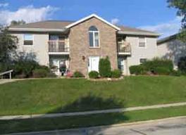 839 Weslyn Ct., West Bend, WI 53095