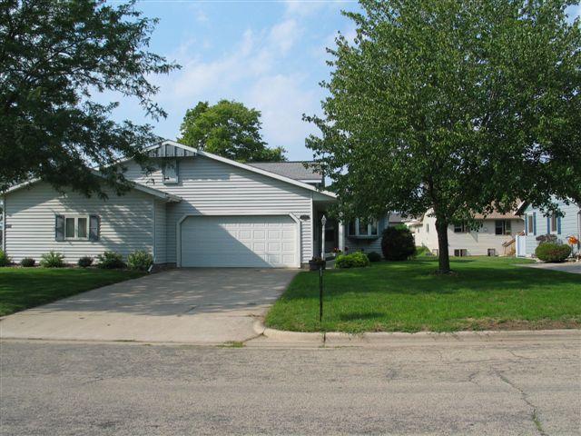 3417 Solaris Ln., La Crosse, WI 54601
