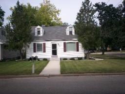 271 N 110th, Wauwatosa, WI 53226