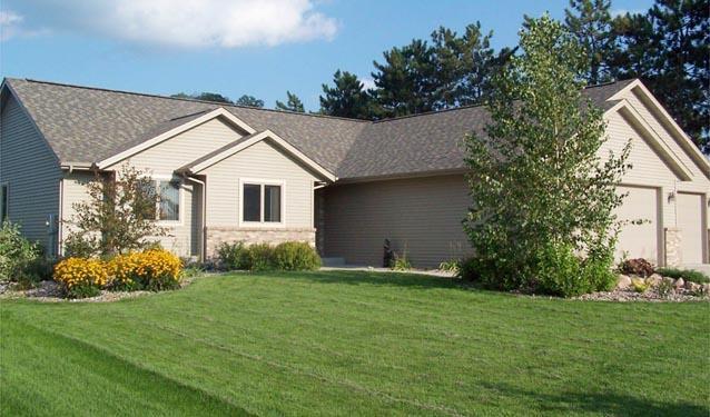 1007 E 3rd Ave., Holmen, WI 54636