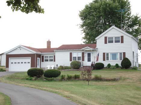 8403 W State Road 67, Mitchell, WI 53073