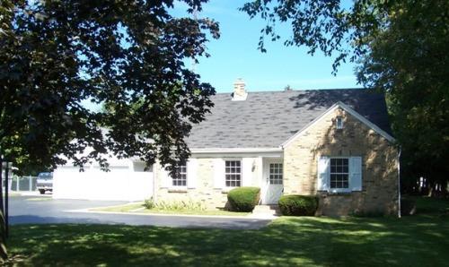 3602 Michigan Ave., Manitowoc, WI 54220