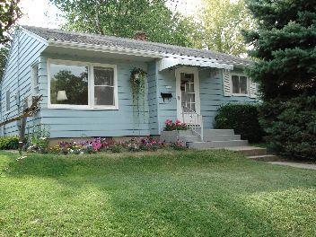 1018 Genesee, Waukesha, WI 53186