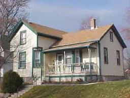 1630 Cambridge Ave., Sheboygan, WI 53083