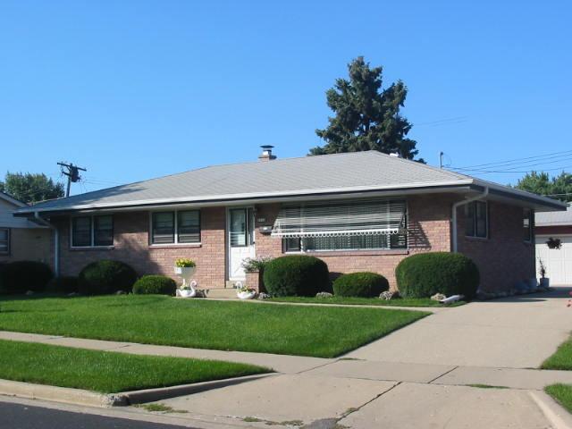 9012 W Holt Ave., Milwaukee, WI 53227