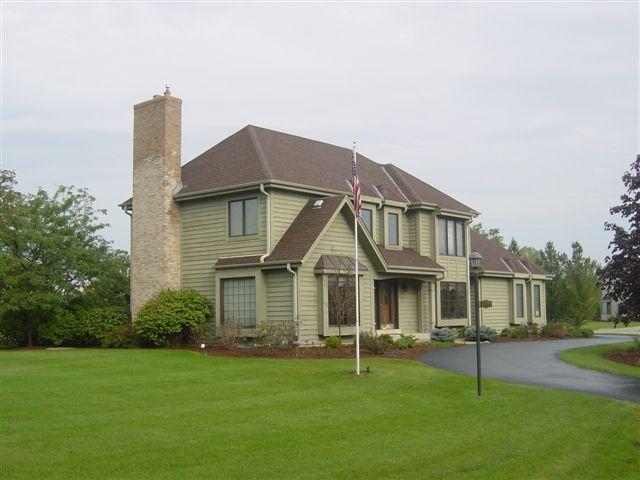 3350 E Normandy Dr., Oak Creek, WI 53154