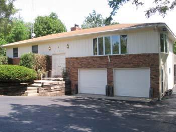 3174 N Williams St., Geneva, WI 53147