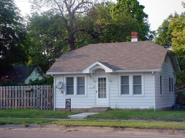 1411 Palace St, La Crosse, WI 54603