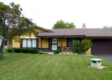 6174 S 38th St., Greenfield, WI 53221