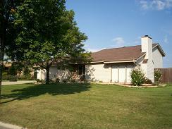 9156 S 28th St., Franklin, WI 53132
