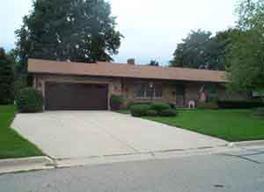 415 W Marshall St., Elkhorn, WI 53121