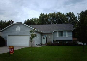 207 Peterson, Holmen, WI 54636