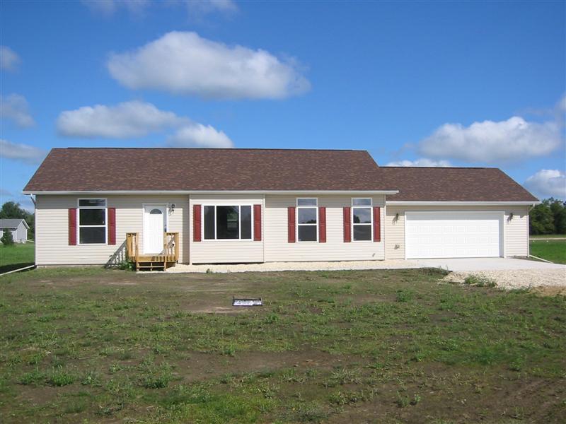 W21002 Turkey Trot Ln., Gale, WI 54630