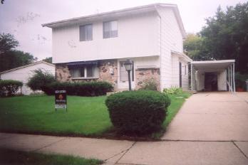 1906 W Kneeland St., Milwaukee, WI 53205
