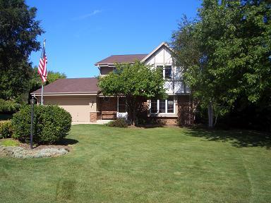 4540 S Hearthside Dr., New Berlin, WI 53151
