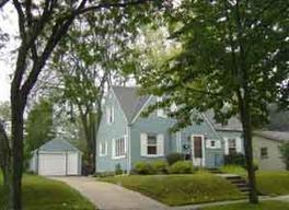 515 Roosevelt Dr., West Bend, WI 53090