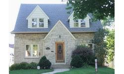 2543 N Lefeber Ave., Wauwatosa, WI 53213
