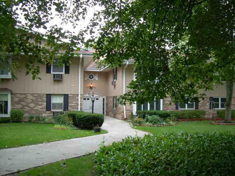 5675 W Brown Deer Rd #202, Brown Deer, WI 53223