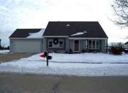 1115 Squire Ln., West Bend, WI 53090