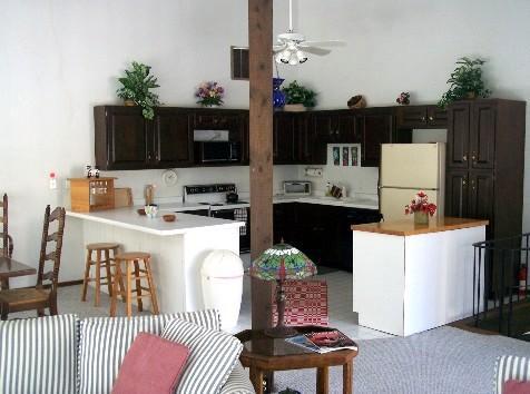 602B Country Club Dr., Fontana, WI 53125