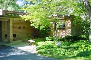 8325 N Regent Rd., Fox Point, WI 53217
