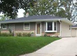 5758 S 39th St, Milwaukee, WI 53221